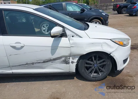 2016 Ford Focus Se z USA, uszkodzony, nr VIN 1FADP3F25GL348981